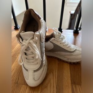 BLONDO Lily Waterproof Lug Sneaker (Women)